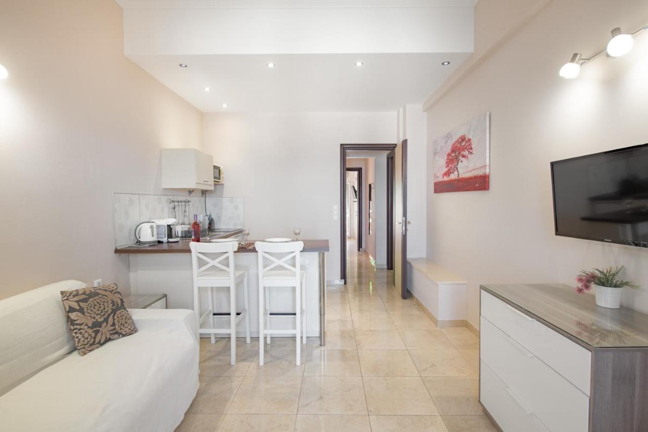 Galini Beach Studios And Penthouse Mesongi Luaran gambar